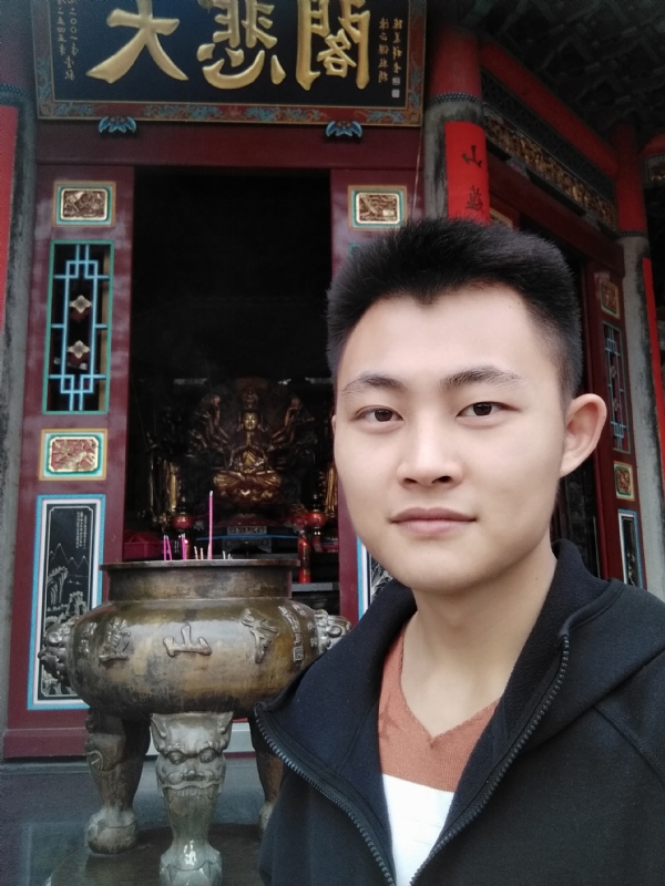林海峰的第一张照片--龙岩上门女婿服务网